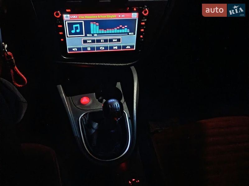Хэтчбек SEAT Leon 2005 в Харькове