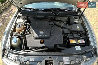 Хэтчбек SEAT Leon 2001 в Волочиске