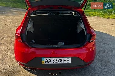 Хэтчбек SEAT Leon 2013 в Киеве