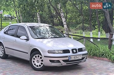 Хэтчбек SEAT Leon 2004 в Миргороде