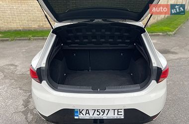Хэтчбек SEAT Leon 2013 в Киеве