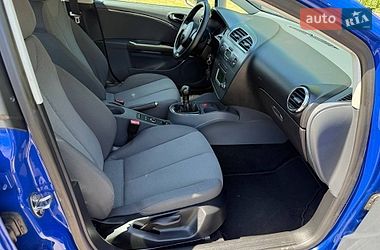Хэтчбек SEAT Leon 2006 в Кропивницком