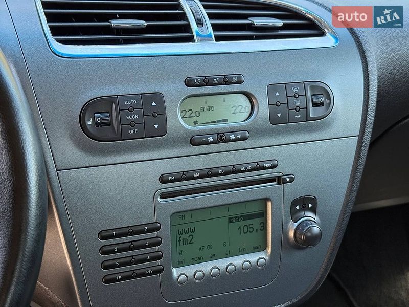 Хэтчбек SEAT Leon 2006 в Кропивницком