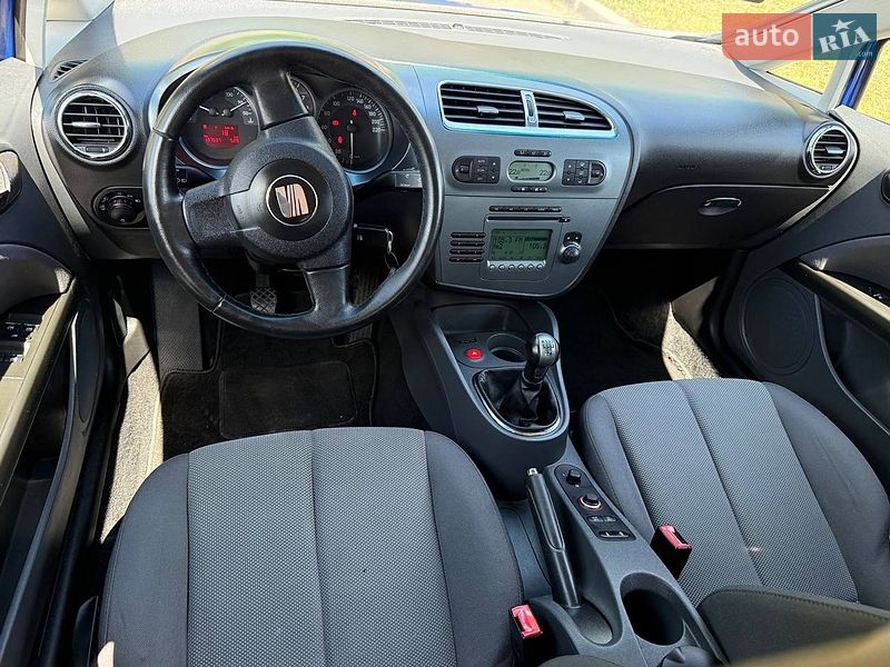Хэтчбек SEAT Leon 2006 в Кропивницком