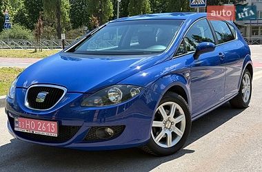 Хетчбек SEAT Leon 2006 в Кропивницькому