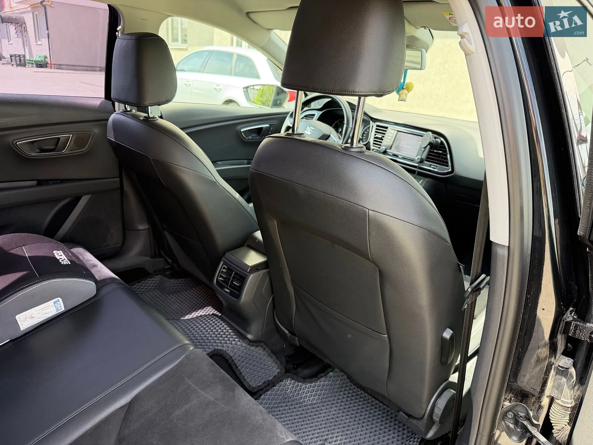 2015 SEAT Leon - мініатюра 26
