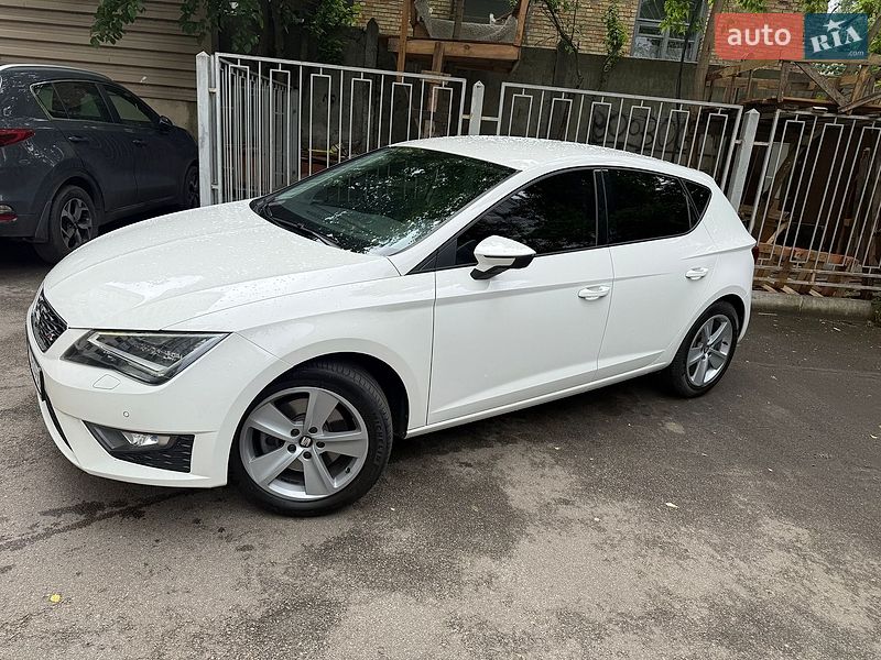 Хетчбек SEAT Leon 2014 в Києві фото 3 Хетчбек SEAT Leon 2014 в Києві
