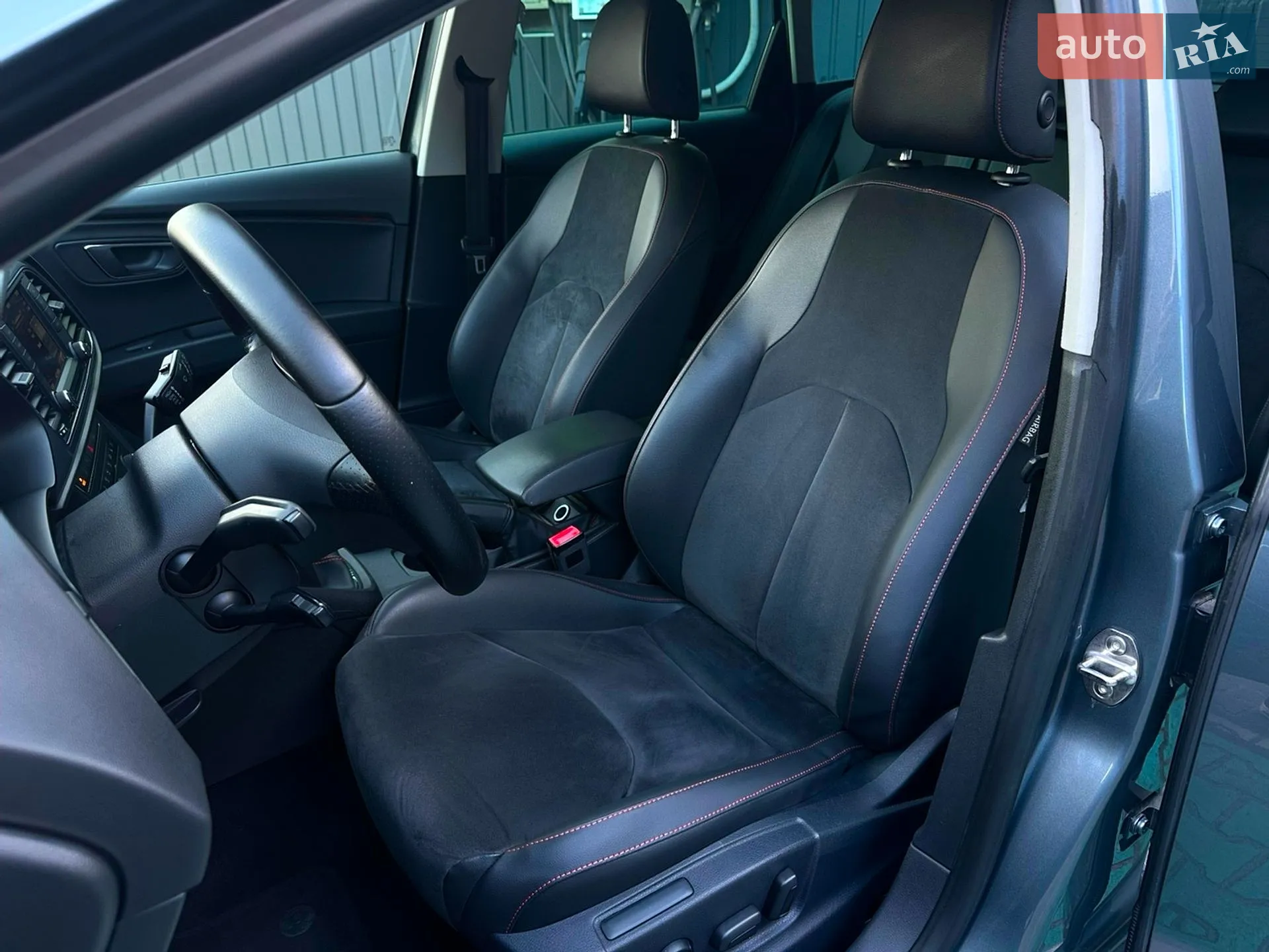 2015 SEAT Leon - мініатюра 31