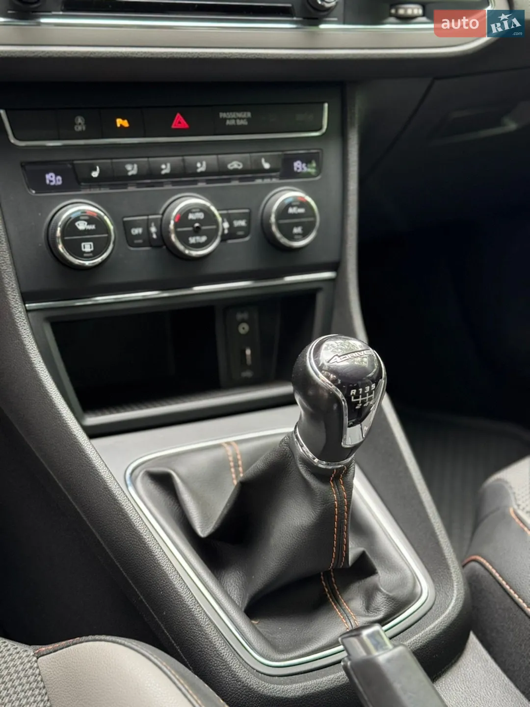 2016 SEAT Leon - мініатюра 34