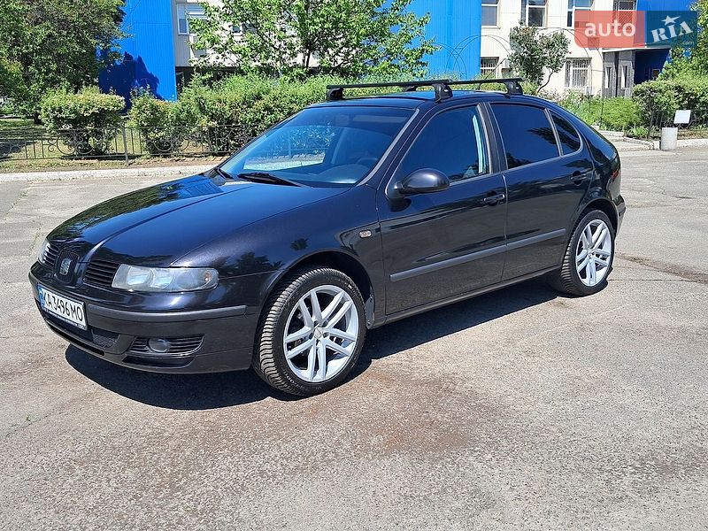 Хетчбек SEAT Leon 2006 в Києві
