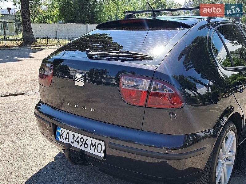 Хетчбек SEAT Leon 2006 в Києві
