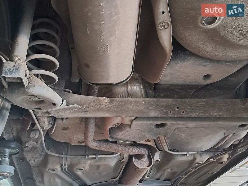 Хетчбек SEAT Leon 2006 в Києві