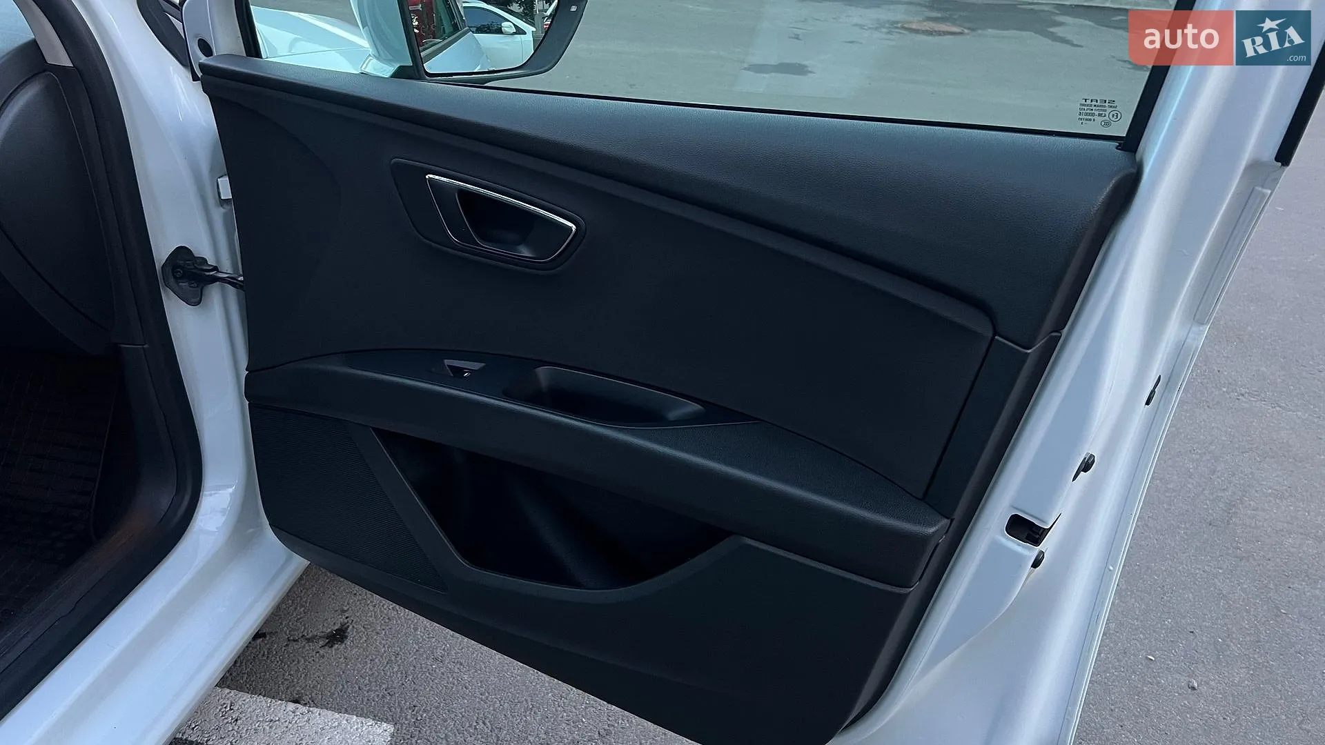 2013 SEAT Leon - мініатюра 20