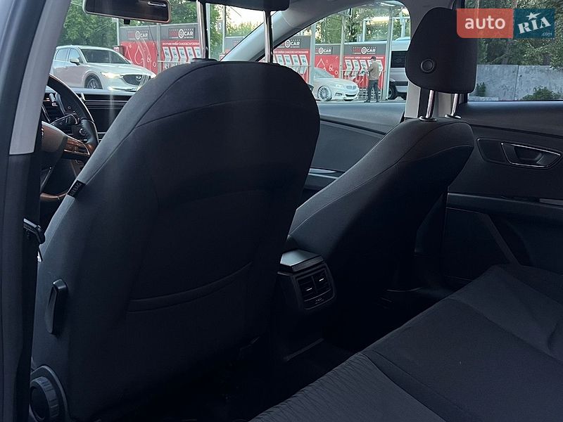 Хетчбек SEAT Leon 2013 в Києві