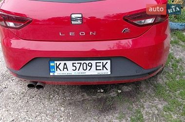 Хэтчбек SEAT Leon 2013 в Барышевке