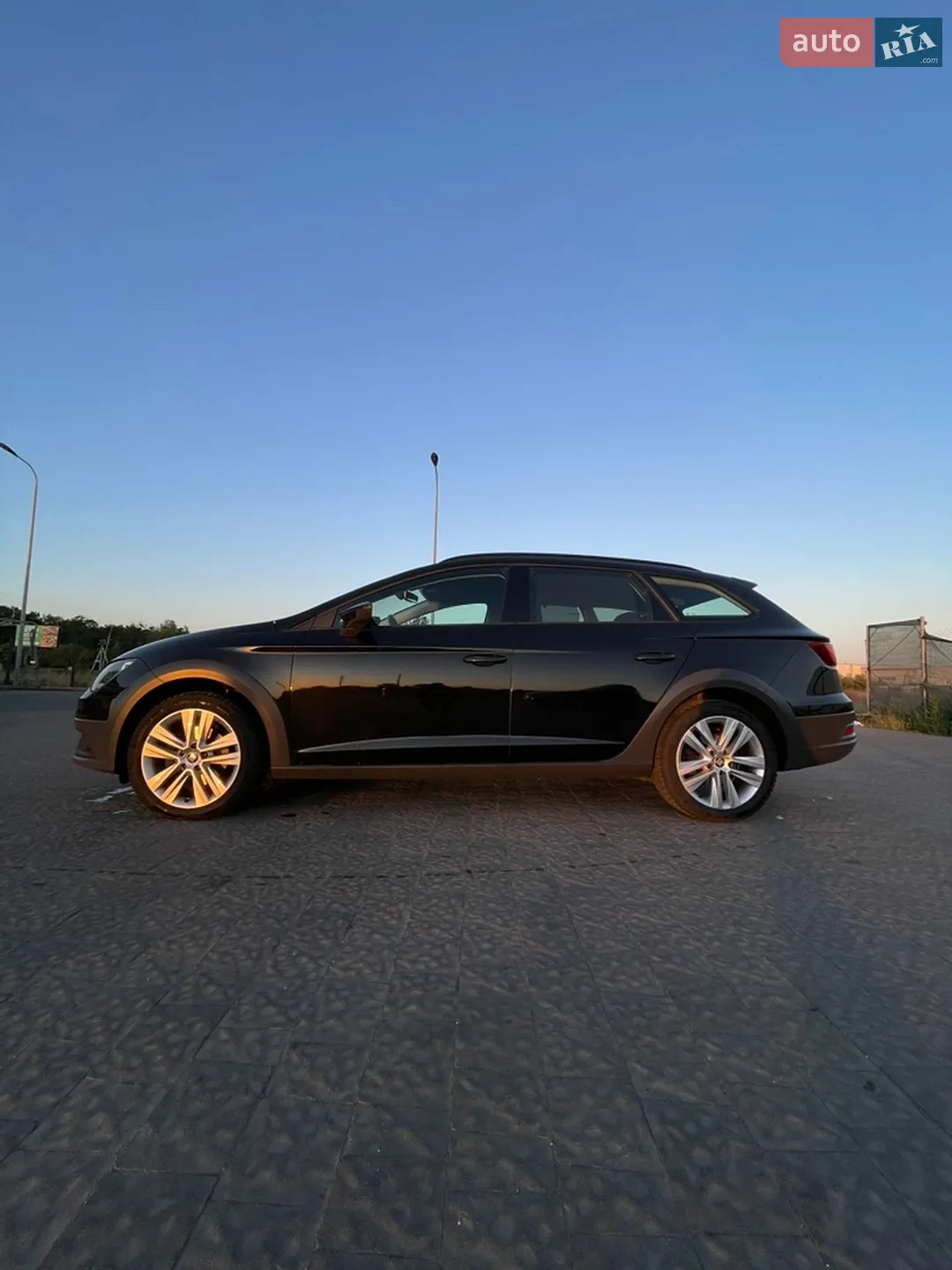 2019 SEAT Leon - мініатюра 3
