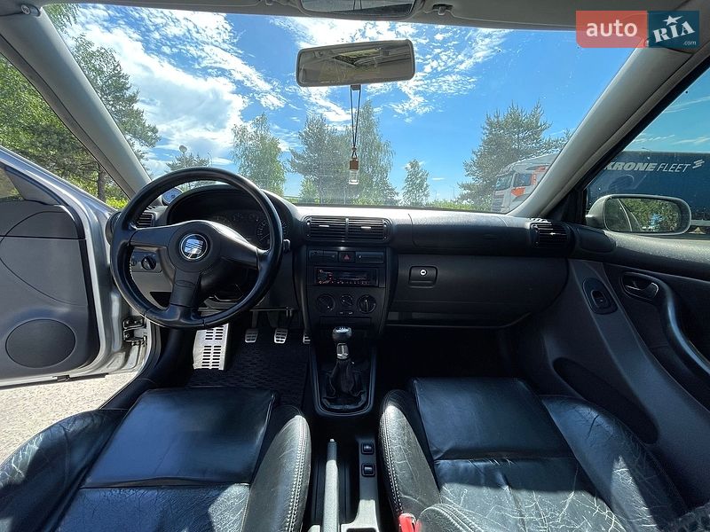 Хетчбек SEAT Leon 2000 в Львові