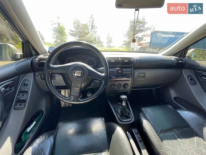 Хетчбек SEAT Leon 2000 в Львові