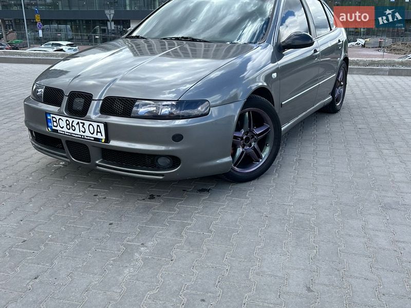 Хетчбек SEAT Leon 2003 в Львові