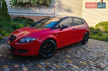 Хетчбек SEAT Leon 2008 в Дніпрі