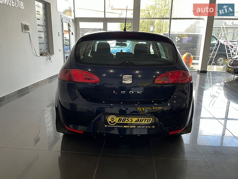 Хэтчбек SEAT Leon 2006 в Львове