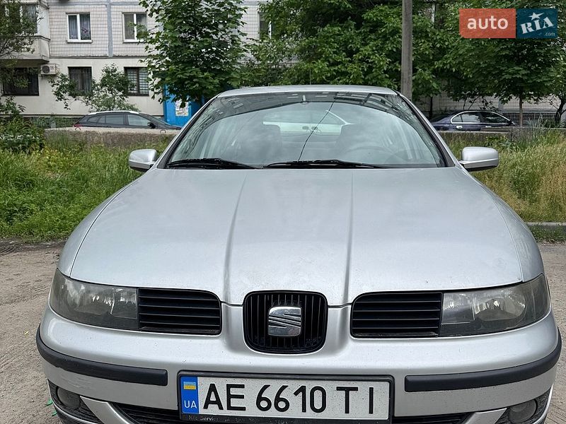 Хэтчбек SEAT Leon 2001 в Днепре