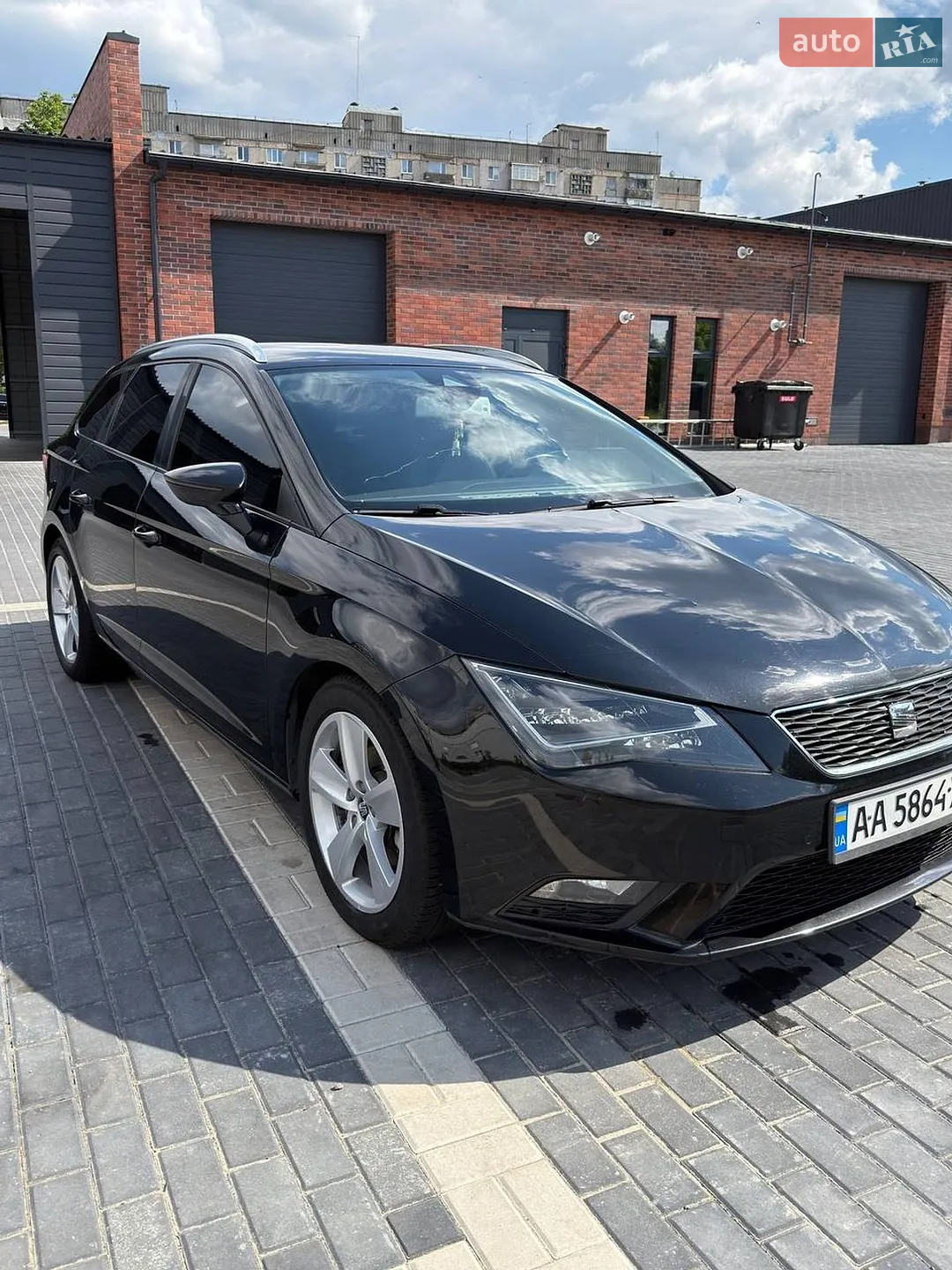 2014 SEAT Leon - мініатюра 2