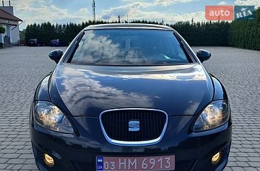 Хэтчбек SEAT Leon 2011 в Черновцах