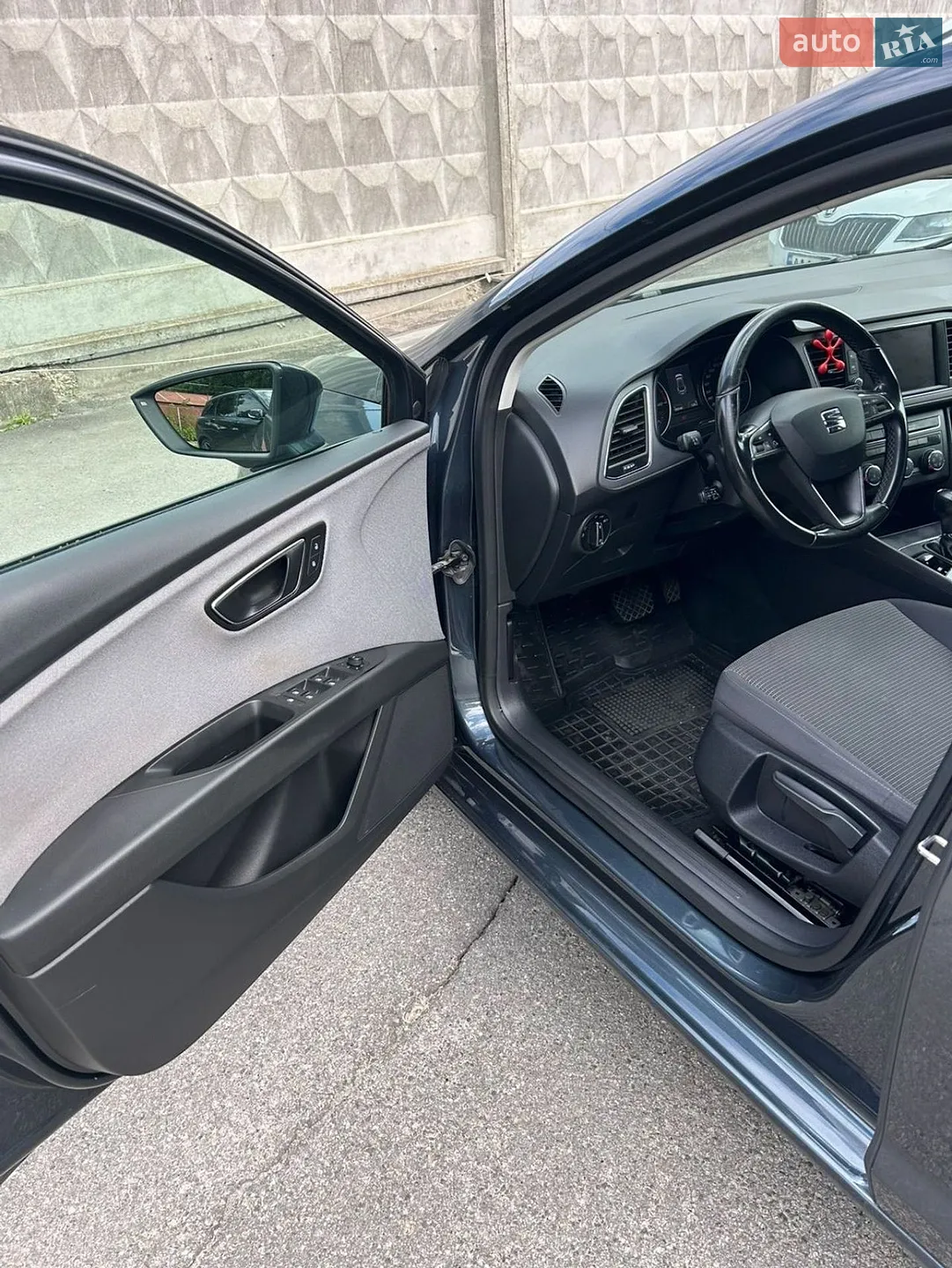 2019 SEAT Leon - мініатюра 9