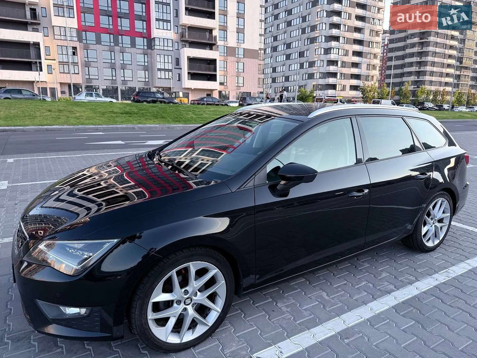 2016 SEAT Leon - мініатюра 2