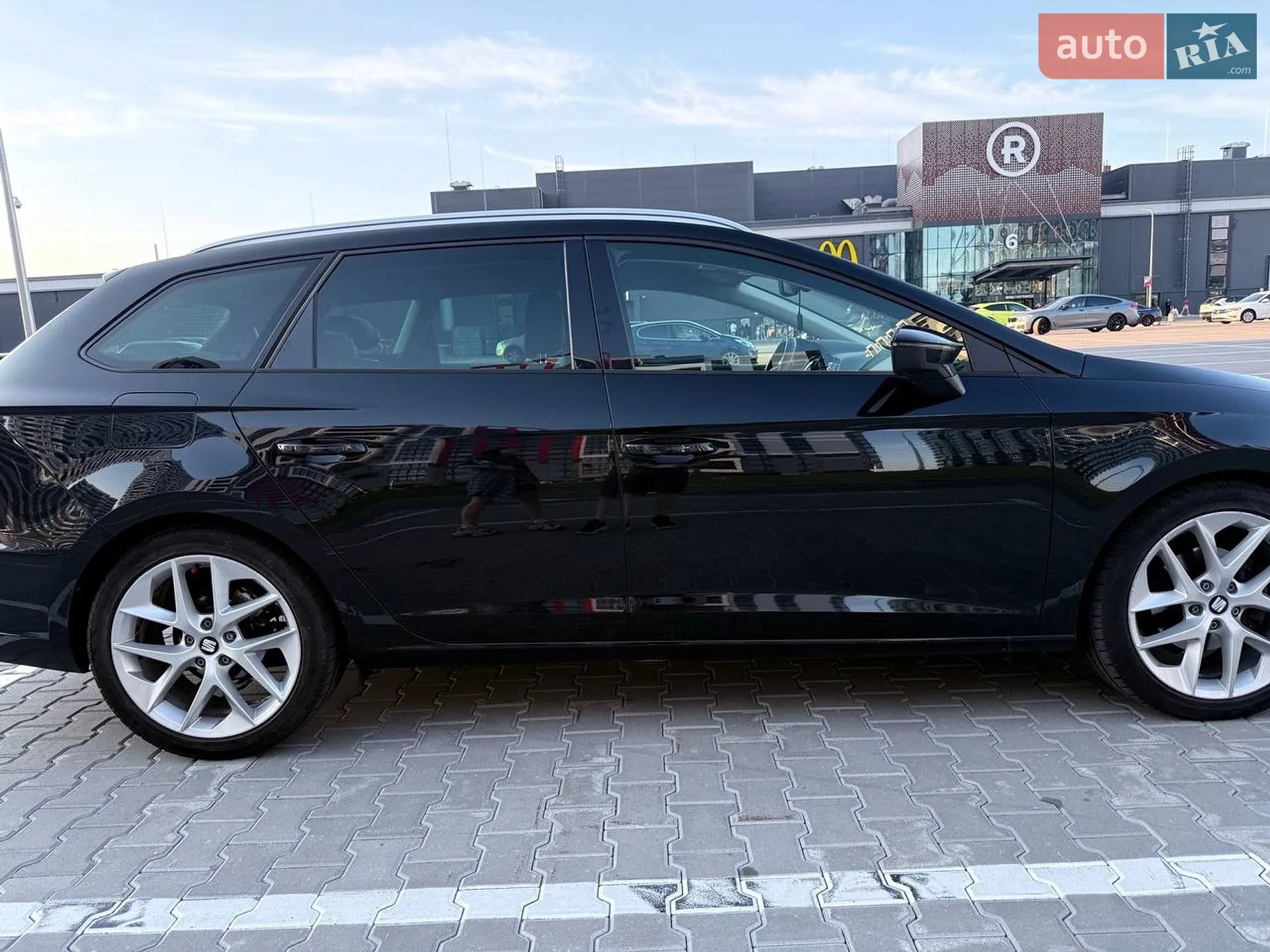2016 SEAT Leon - мініатюра 6