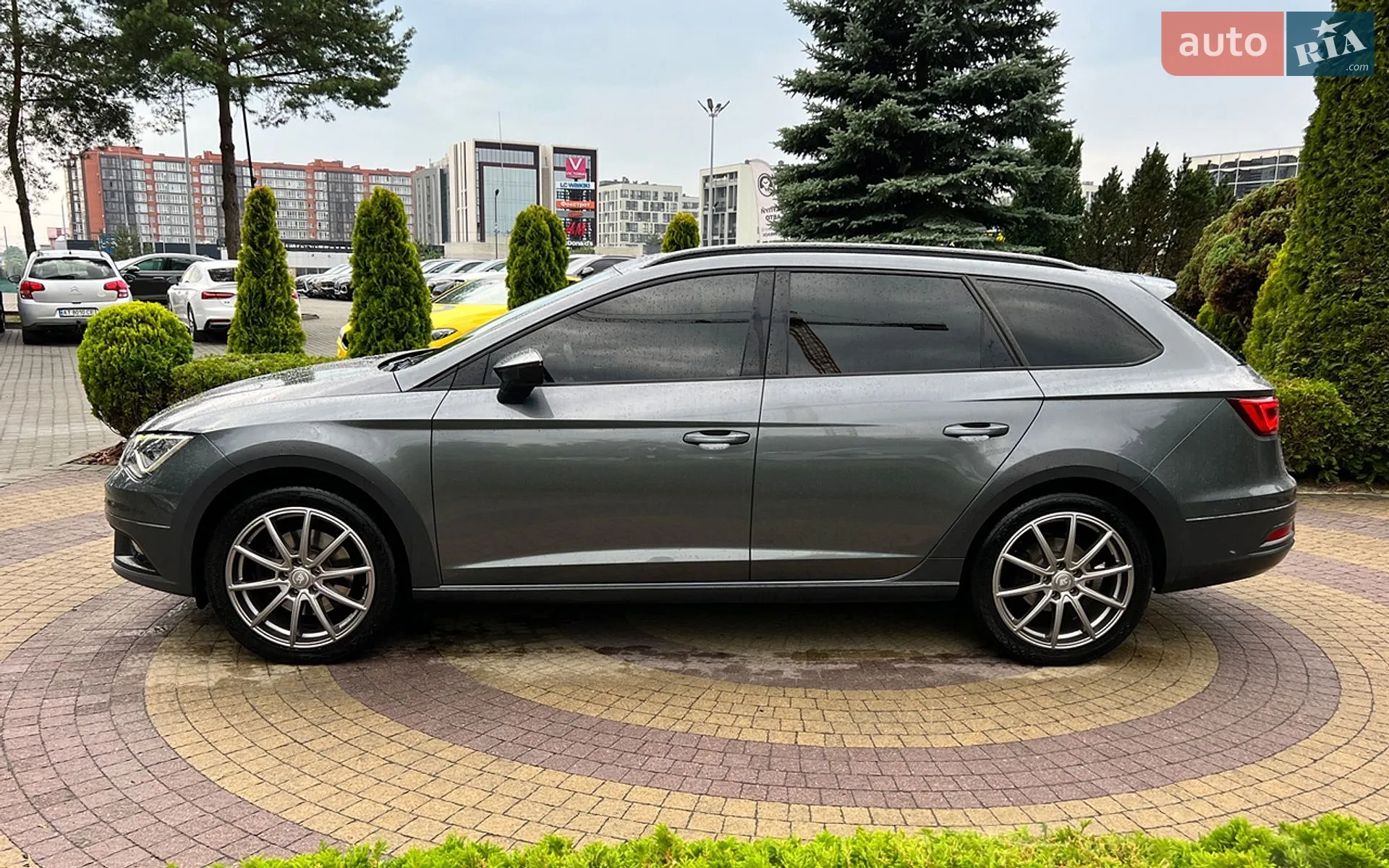 2017 SEAT Leon - мініатюра 4
