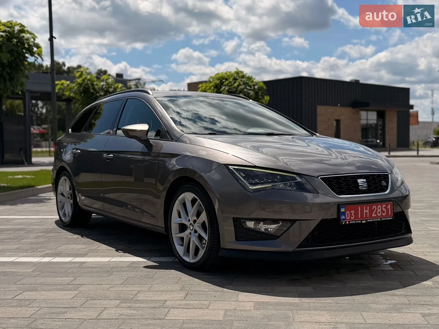 2014 SEAT Leon - мініатюра 3