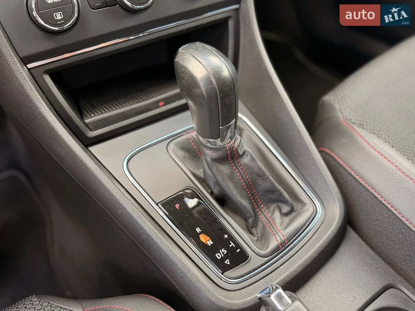 2014 SEAT Leon - мініатюра 29