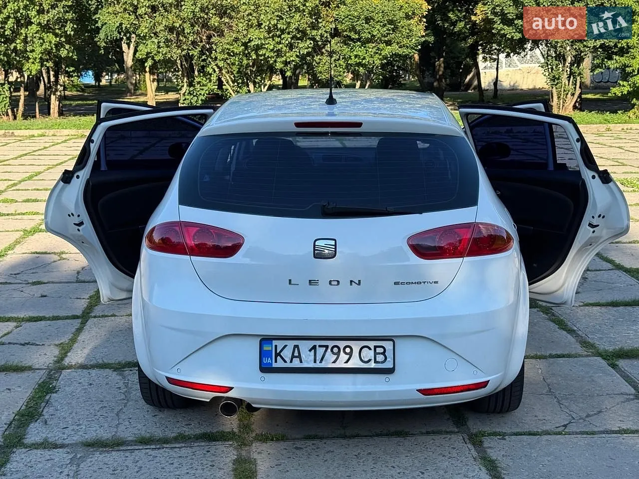 2011 SEAT Leon - мініатюра 6