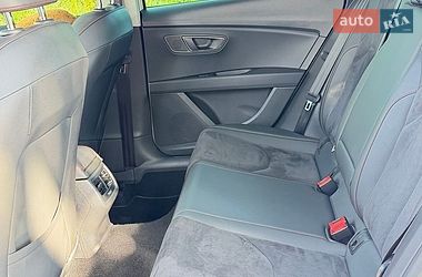 Хэтчбек SEAT Leon 2017 в Днепре