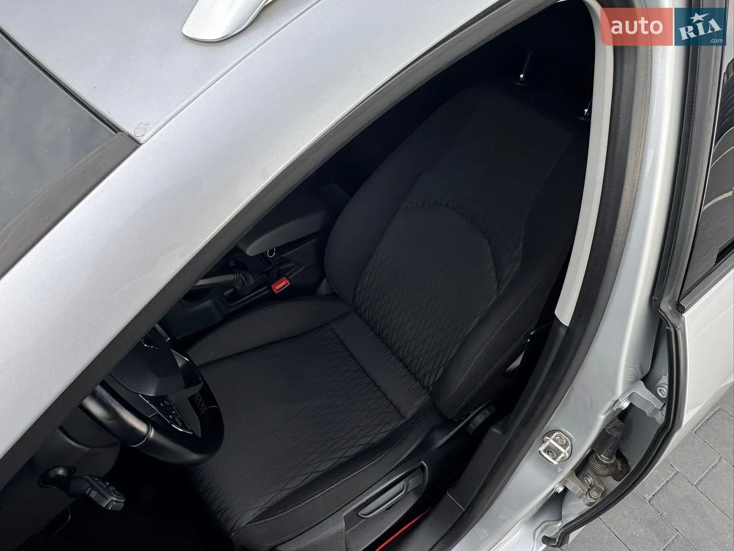 2016 SEAT Leon - мініатюра 15