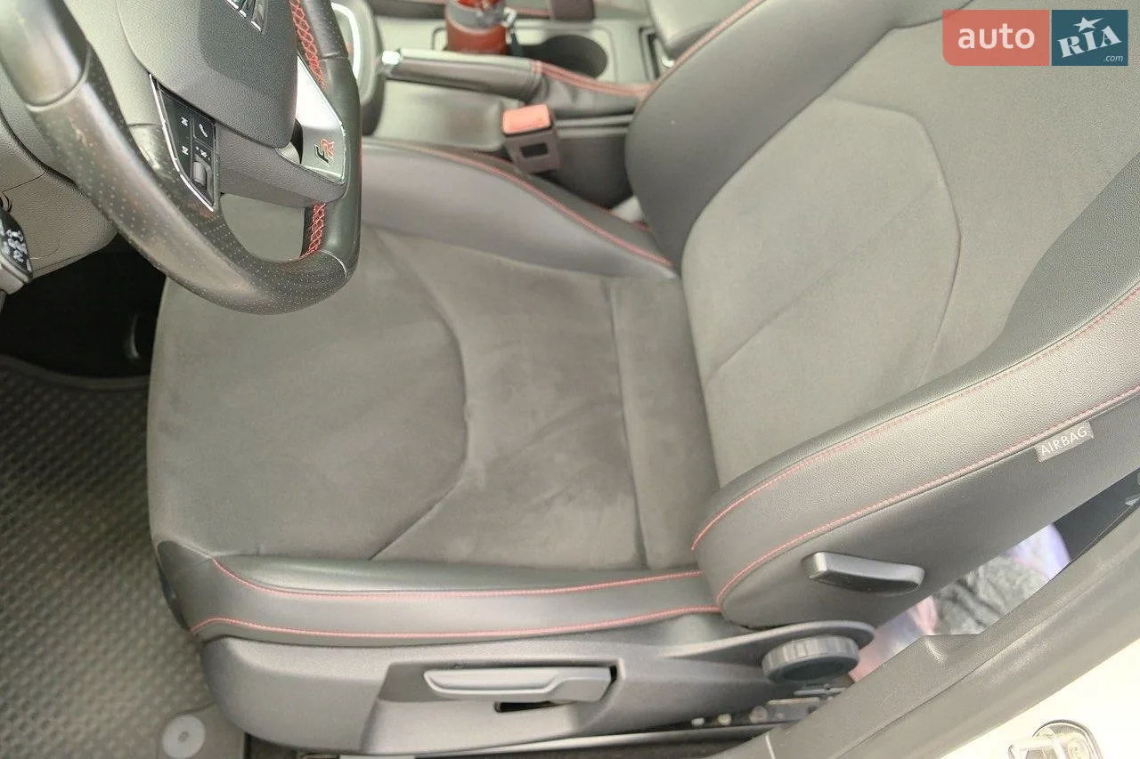 2016 SEAT Leon - мініатюра 10