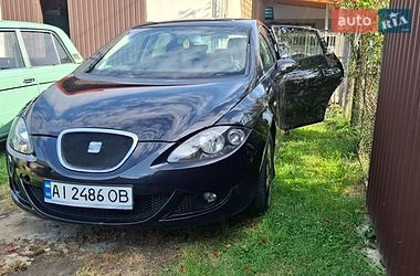 Хэтчбек SEAT Leon 2006 в Стрые
