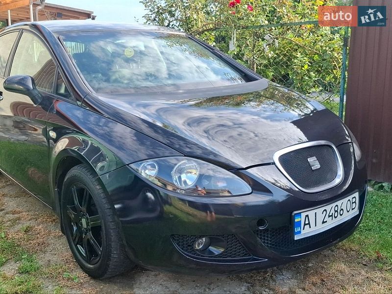 Хэтчбек SEAT Leon 2006 в Стрые