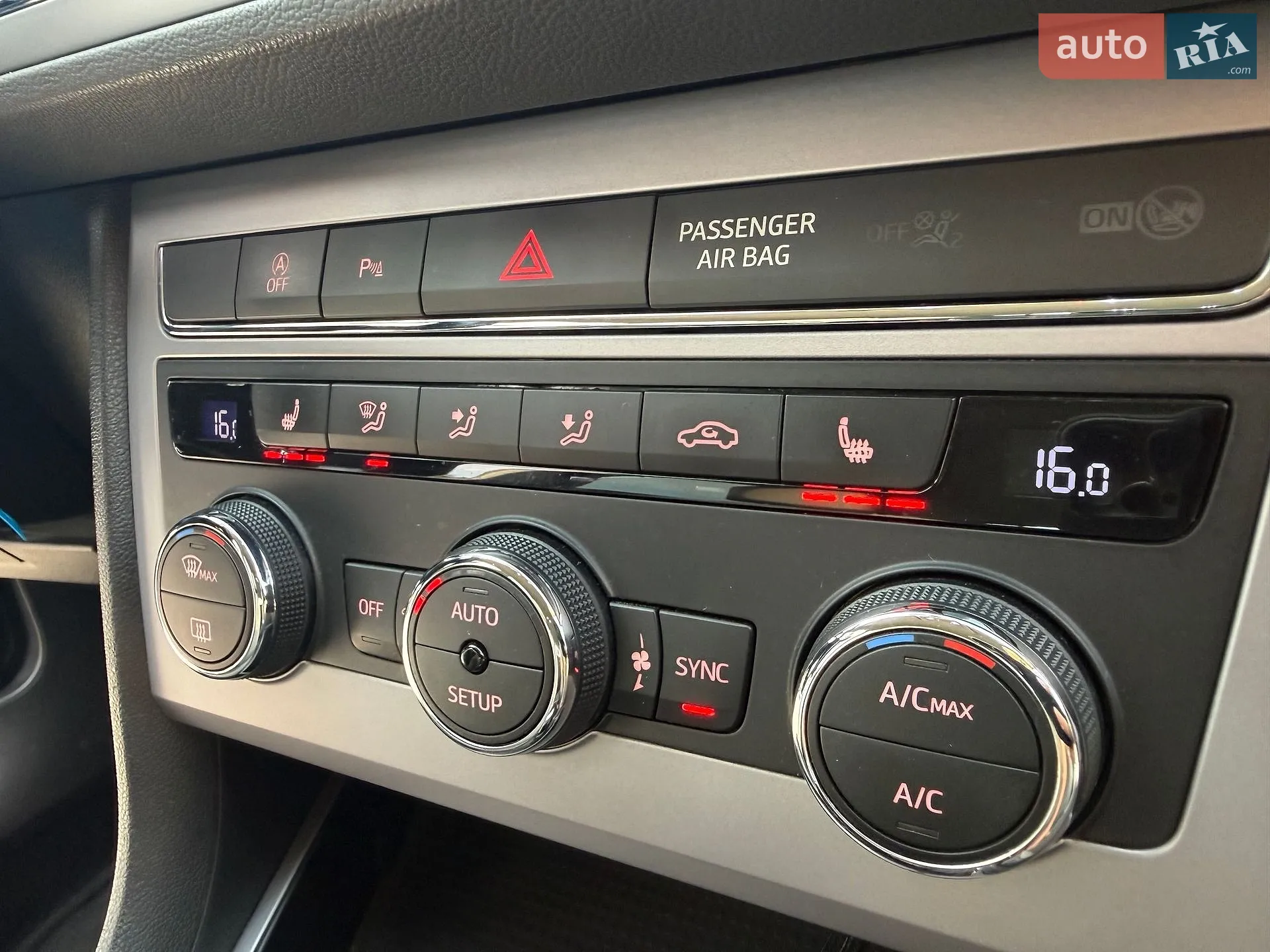 2019 SEAT Leon - мініатюра 36