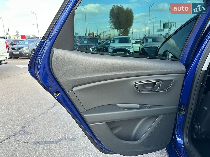 Хэтчбек SEAT Leon 2018 в Киеве