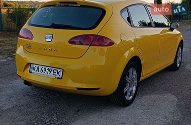 Хэтчбек SEAT Leon 2006 в Коломые