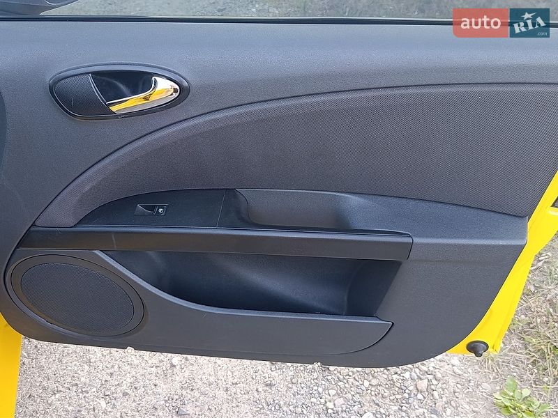 Хетчбек SEAT Leon 2006 в Коломиї