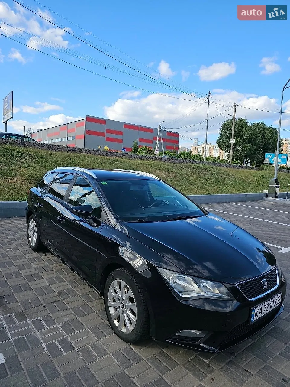 2015 SEAT Leon - мініатюра 3