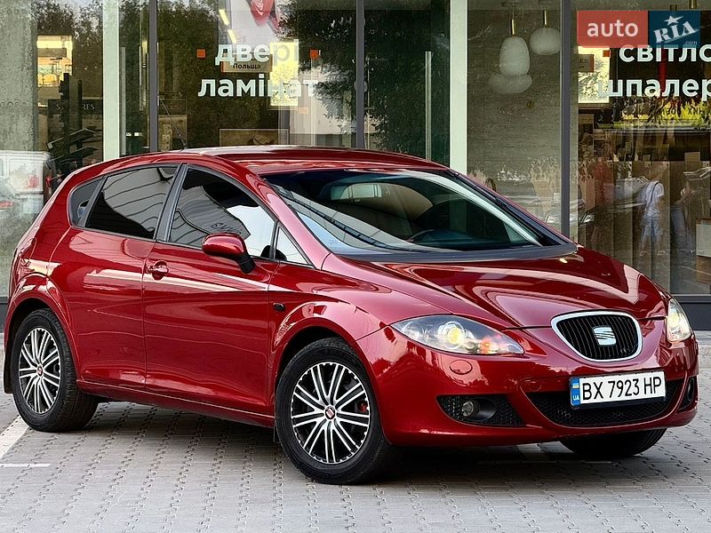 Хетчбек SEAT Leon 2007 в Хмельницькому
