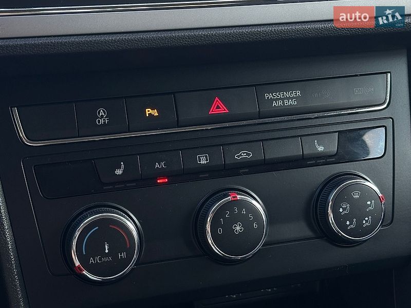 Хэтчбек SEAT Leon 2020 в Белогородке