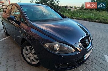Хетчбек SEAT Leon 2006 в Тернополі