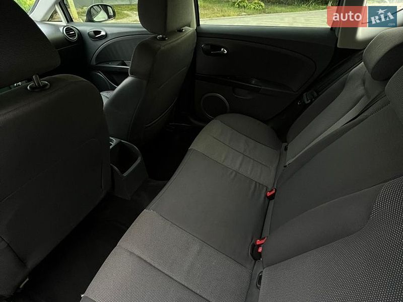 Хэтчбек SEAT Leon 2006 в Кременчуге