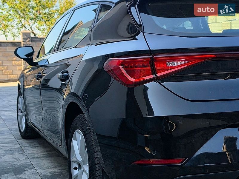 Хетчбек SEAT Leon 2022 в Луцьку